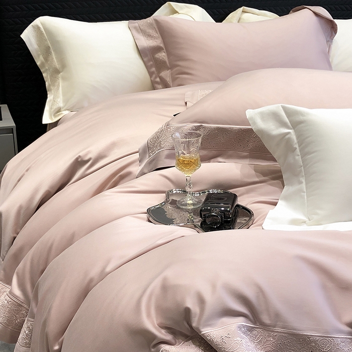 91家纺网 家纺一手货源 找家纺 黑白森林 2024新款50X50S天丝棉磨毛四件套 瑞丽-梦幻粉