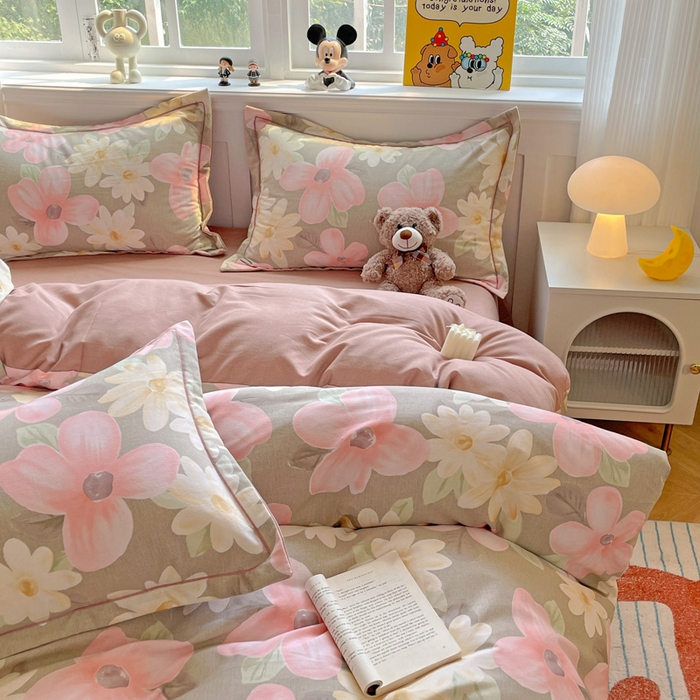 91家纺网 家纺一手货源 找家纺 暖芯优选 2025直播热款加厚全棉磨毛四件套喷气印花纯棉（一字绣工艺款）学生三件套9月上新 花意