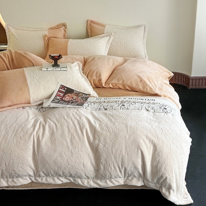 91家纺网 家纺一手货源 找家纺 宜家坊 2024新款法式轻奢全消光牛奶绒雕花拼接刺绣四件套-丛林猎豹（含无纺布包装） 丛林猎豹-摩卡棕