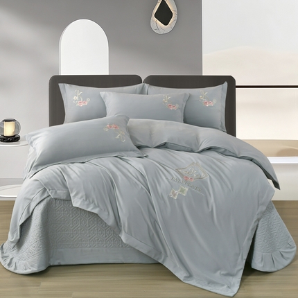 91家纺网 家纺一手货源 找家纺 （总）OL家纺 2024新款磨毛肌理纹刺绣轻奢风床盖夹棉四件套--卡布奇诺