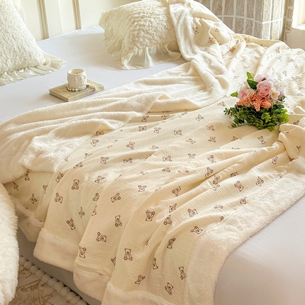 木楌家居 2025新款皱绉纱空调盖被毯 快乐小熊