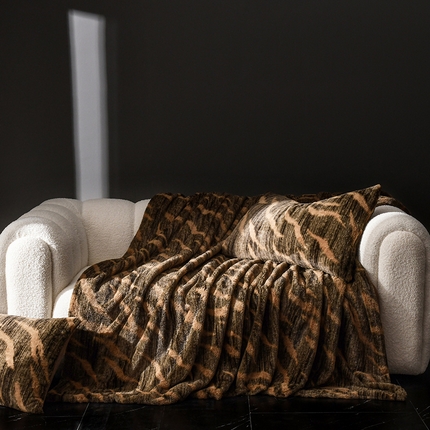 网客 2024新款兔毛绒毯-繁花系列 鎏金岁月