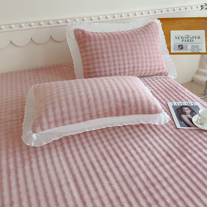 91家纺网 家纺一手货源 找家纺 冬然家纺 2024新款泡泡绒床裙四件套系列 泡泡绒-樱花粉