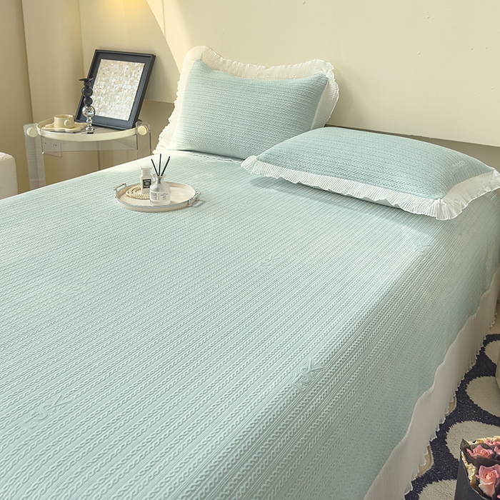 91家纺网 家纺一手货源 找家纺 冬然家纺 2024新款雕花绒床盖四件套系列 小麦穗-浅绿