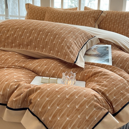 91家纺网 家纺一手货源 找家纺 秋冬季A类母婴级加厚保暖四件套全棉纯棉轻奢风数码印花宽边款新疆棉床上用品赛琳