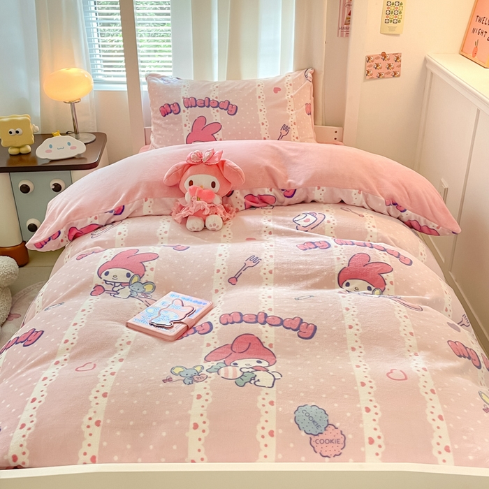 91家纺网 家纺一手货源 找家纺 星座 2025新款三丽鸥牛奶绒套件学生床 贪吃美乐蒂