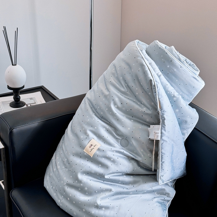 91家纺网 家纺一手货源 找家纺 汇庭 2024新品·雅棉春秋被系列--棚拍 星月