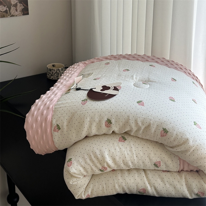 91家纺网 家纺一手货源 找家纺 （总）U被家纺 2025新款全棉皱皱纱布豆豆四季被