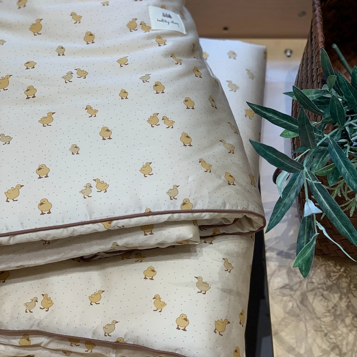 91家纺网 家纺一手货源 找家纺 汇庭 2024新品·雅棉春秋被系列--实拍图 墩墩鸭