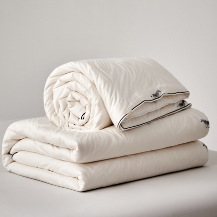 91家纺网 家纺一手货源 找家纺 （总）A+爱家 2024新款蚕丝大豆被-斑马