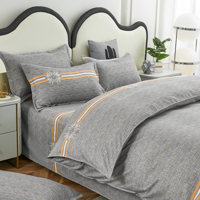 91家纺网 家纺一手货源 找家纺 鑫缘2025直播爆款印花植物羊绒加厚磨毛四件套1.2米学生三件套 真爱永恒