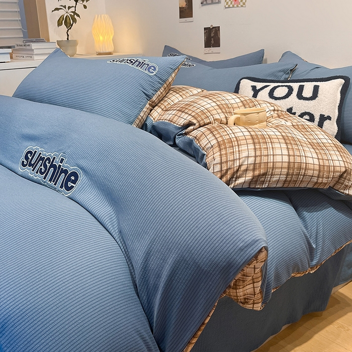 91家纺网 家纺一手货源 找家纺 眠帛家居 2024新款水洗棉磨毛提花刺绣四件套阳光系列 阳光-冰岛蓝