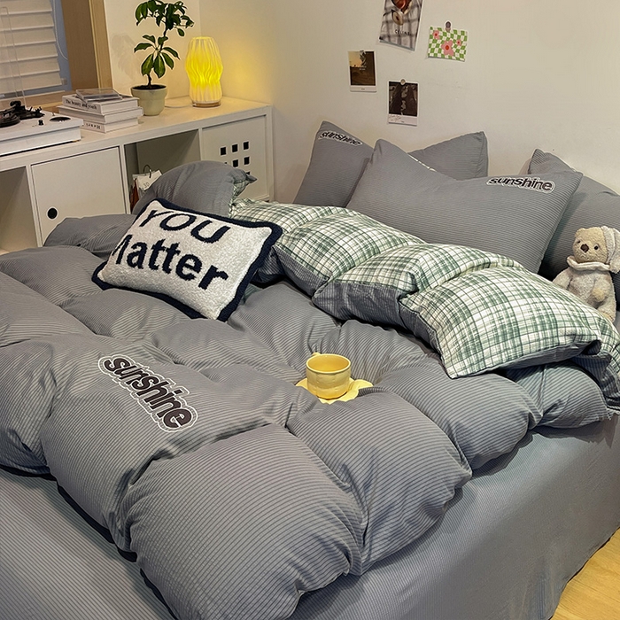 91家纺网 家纺一手货源 找家纺 眠帛家居 2024新款水洗棉磨毛提花刺绣四件套阳光系列 阳光-雾灰