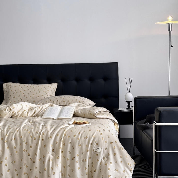 91家纺网 家纺一手货源 找家纺 汇庭 2024新品·雅棉春秋被系列--棚拍 墩墩鸭