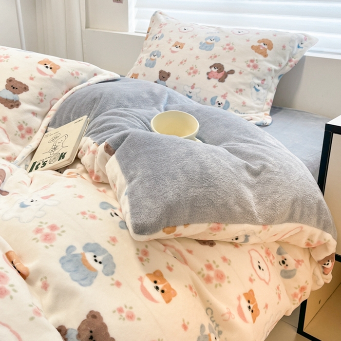 91家纺网 家纺一手货源 找家纺 慕尚家纺 2025新款3.5kg高克重田园花卉类牛奶绒四件套 图图狗