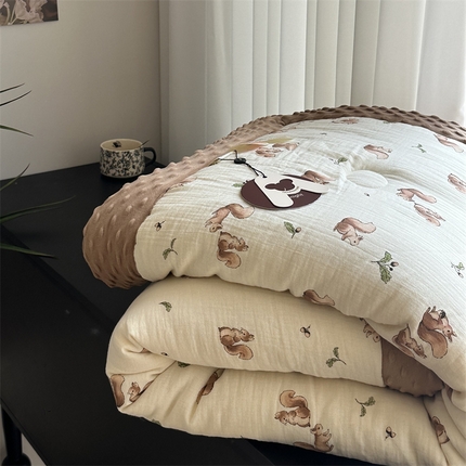 91家纺网 家纺一手货源 找家纺 （总）U被家纺 2025新款全棉皱皱纱布豆豆四季被