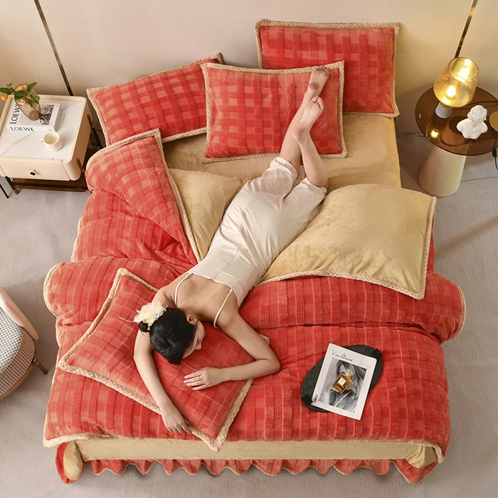 91家纺网 家纺一手货源 找家纺 满羽 2024新款雕花牛奶绒四件套 雅致格调-橘红