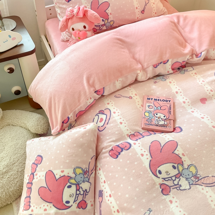 91家纺网 家纺一手货源 找家纺 星座 2025新款三丽鸥牛奶绒套件学生床 贪吃美乐蒂