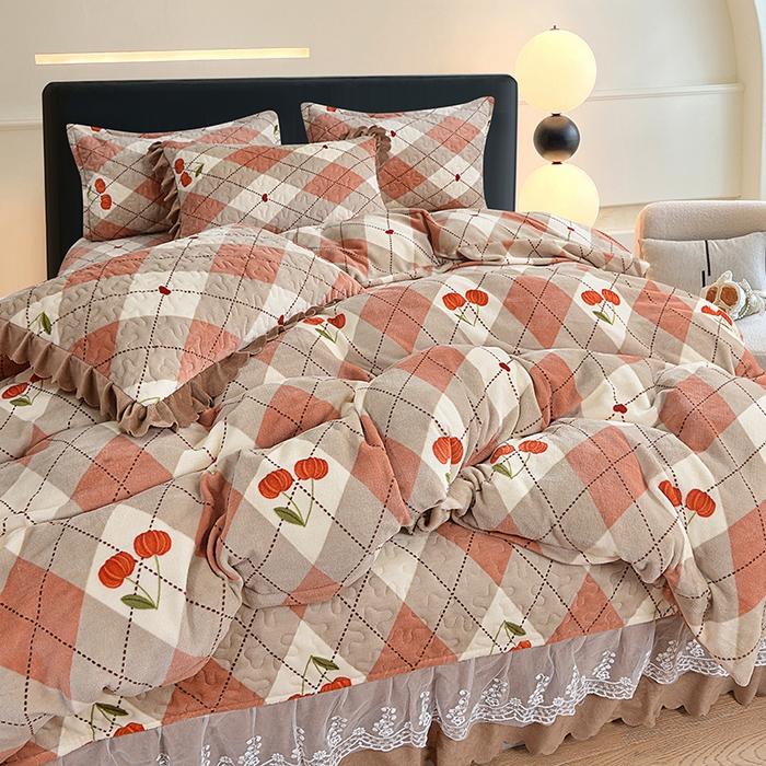 91家纺网 家纺一手货源 找家纺 2024新款亲肤牛奶绒夹棉床盖四件套 可颂