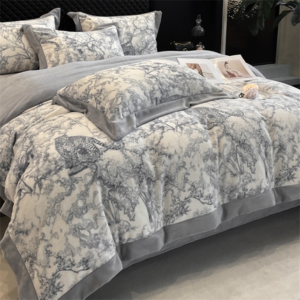 91家纺网 家纺一手货源 找家纺 （总）首尔家纺 2024新款牛奶绒轻奢宽边法式印花四件套