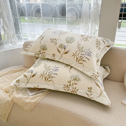 91家纺网 家纺一手货源 找家纺 （总）卡普二店 2024新款牛奶绒印花单枕套