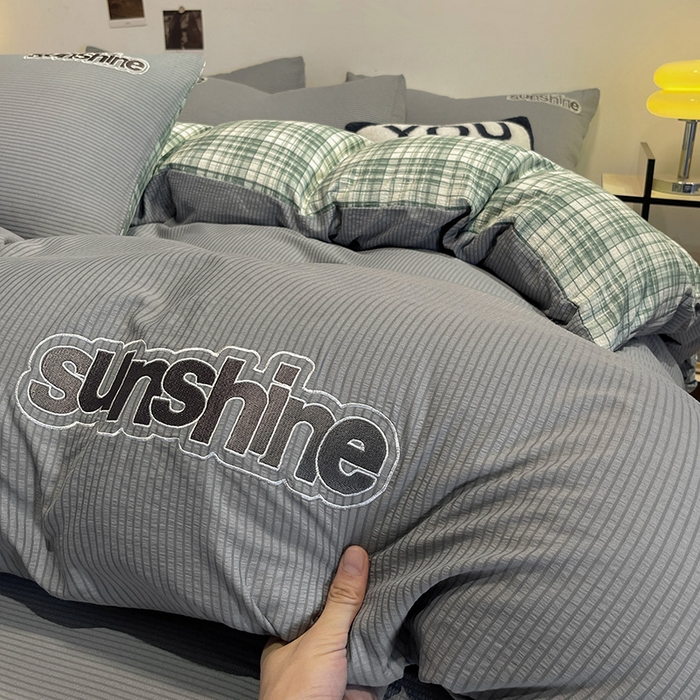 91家纺网 家纺一手货源 找家纺 眠帛家居 2024新款水洗棉磨毛提花刺绣四件套阳光系列 阳光-雾灰