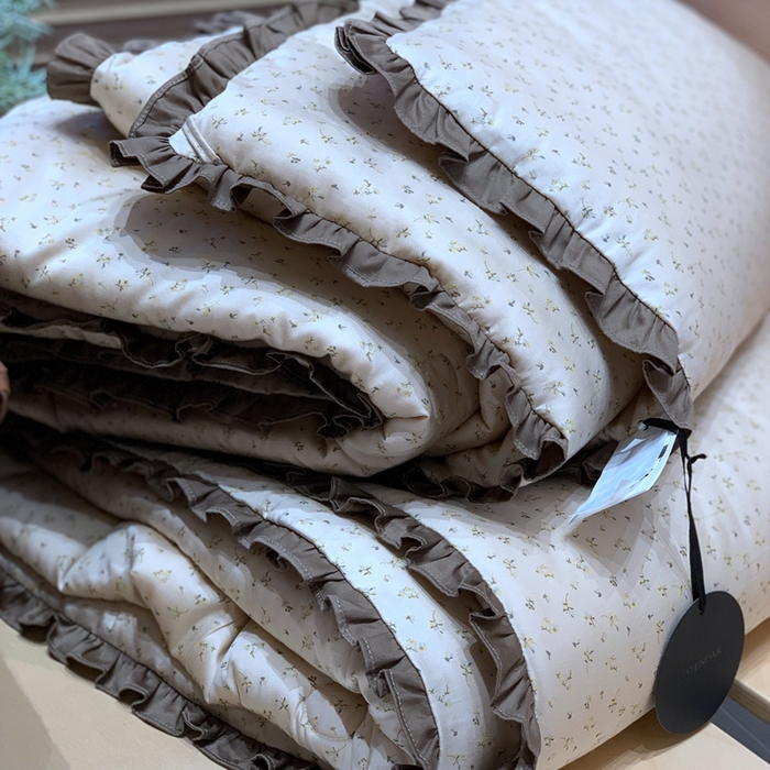 91家纺网 家纺一手货源 找家纺 汇庭 2024秋冬新款·铂金雅棉系列--实拍 生如夏花