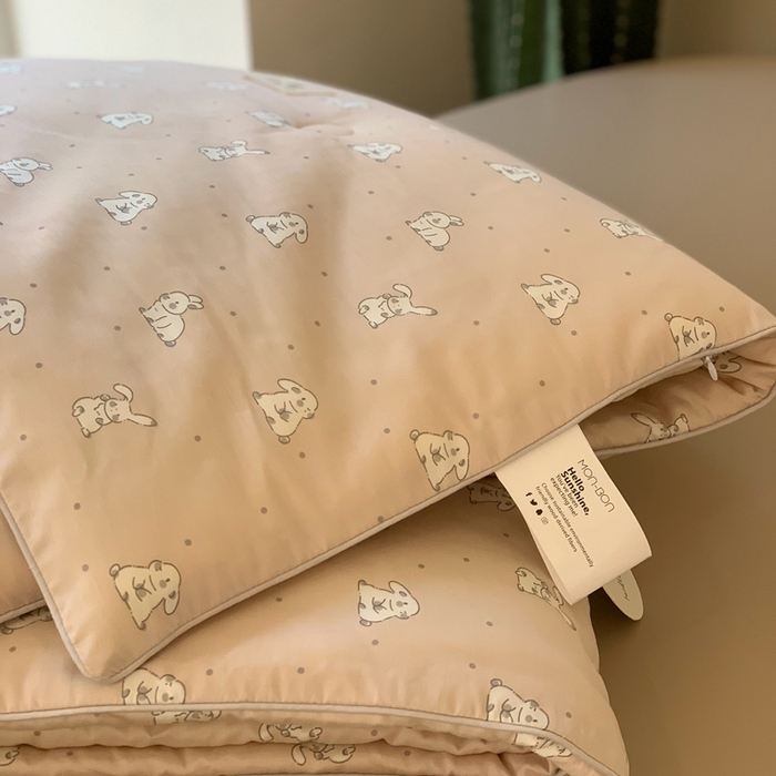 91家纺网 家纺一手货源 找家纺 汇庭 2024新品·雅棉春秋被系列--实拍图 调皮小兔