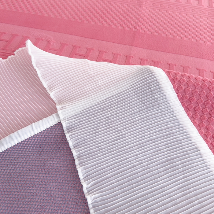 91家纺网 家纺一手货源 找家纺 冬然家纺 2024新款雕花绒床盖四件套 H-玫瑰粉