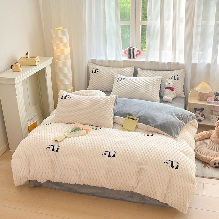 91家纺网 家纺一手货源 找家纺 （总）澳梵家居 2024新款小清新豆豆绒牛奶绒毛巾绣四件套