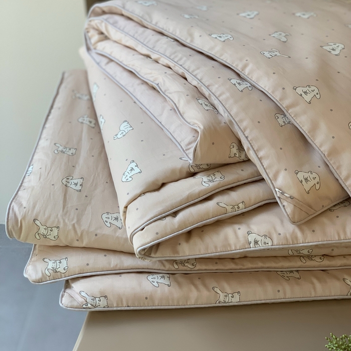 91家纺网 家纺一手货源 找家纺 汇庭 2024新品·雅棉春秋被系列--实拍图 调皮小兔
