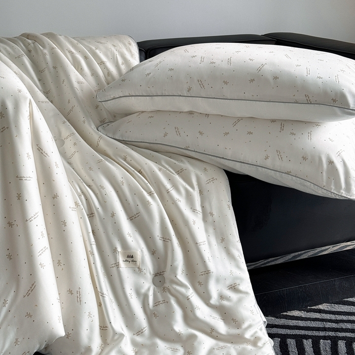 91家纺网 家纺一手货源 找家纺 汇庭 2024新品·雅棉春秋被系列--棚拍 童梦小熊