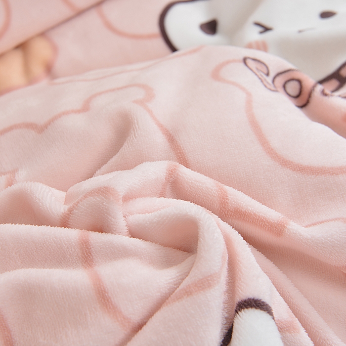 91家纺网 家纺一手货源 找家纺 2024新款亲肤牛奶绒夹棉床盖四件套 艾莉熊