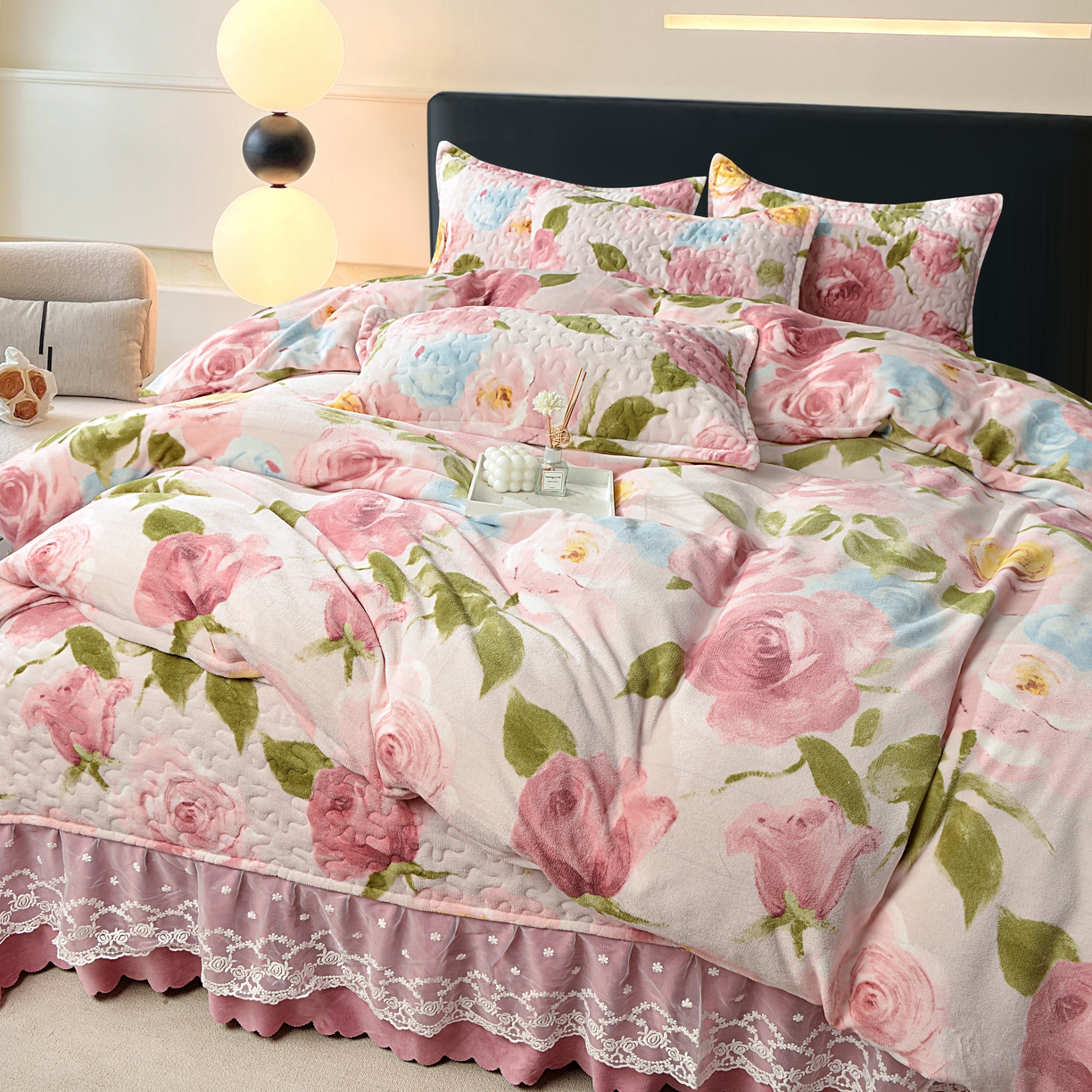 91家纺网 家纺一手货源 找家纺 2024新款亲肤牛奶绒夹棉床盖四件套 诗意玫瑰