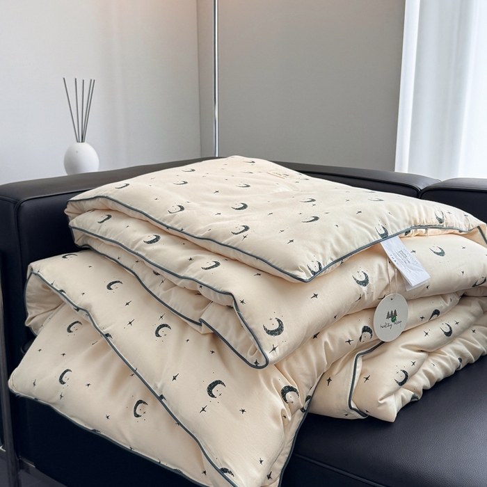 91家纺网 家纺一手货源 找家纺 汇庭 2024新品·雅棉春秋被系列--棚拍 星际