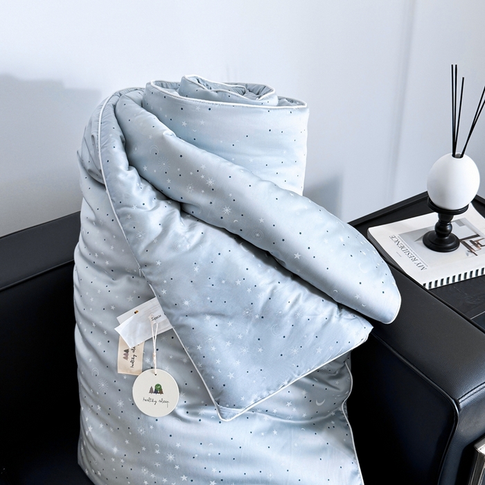 91家纺网 家纺一手货源 找家纺 汇庭 2024新品·雅棉春秋被系列--棚拍 星月