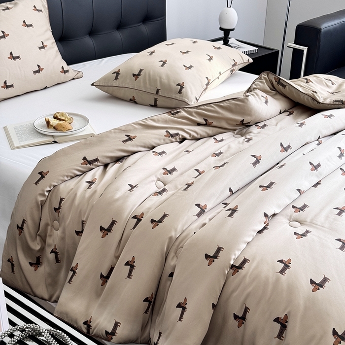 91家纺网 家纺一手货源 找家纺 （总）汇庭 2024新品·雅棉春秋被系列--棚拍