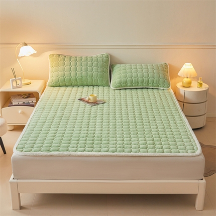 予梦家纺 2024新款纯色牛奶绒夹棉床褥床护垫-莫甘娜 莫甘娜-抹茶绿
