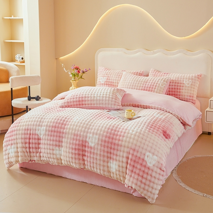 91家纺网 家纺一手货源 找家纺 巧格家纺 2025新款A类加厚泡泡牛奶绒印花工艺立体泡泡四件套（买家秀联系商家） 梦幻空间