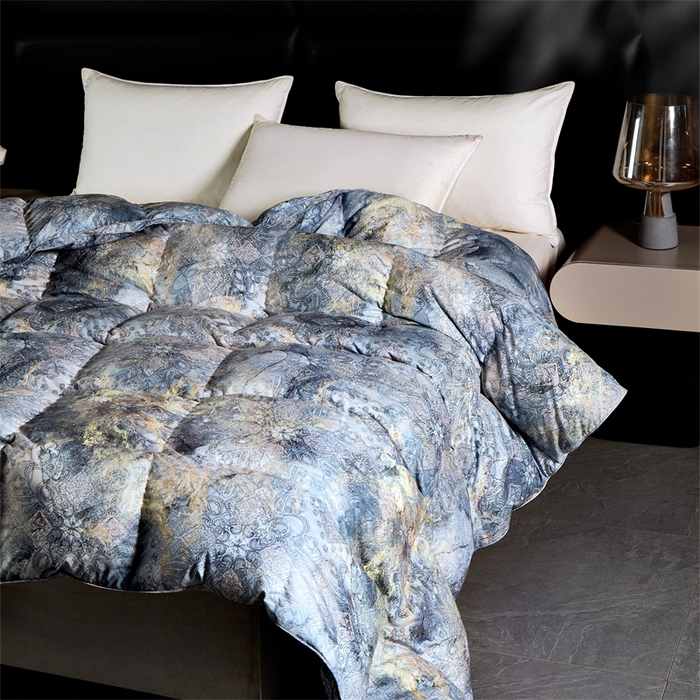 91家纺网 家纺一手货源 找家纺 静若居羽绒被壳 2024羽绒被壳印花糯棉静音软糯面料羽绒被壳厂家直销 墨影