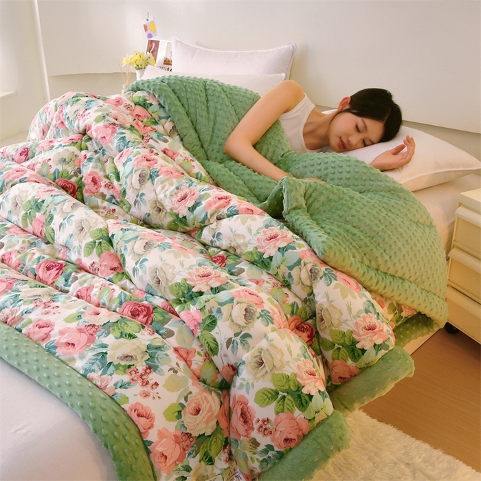 91家纺网 家纺一手货源 找家纺 云家 2024新款A类全棉豆豆绒被子被芯纯棉豆豆被冬被大豆被 浪漫花舞