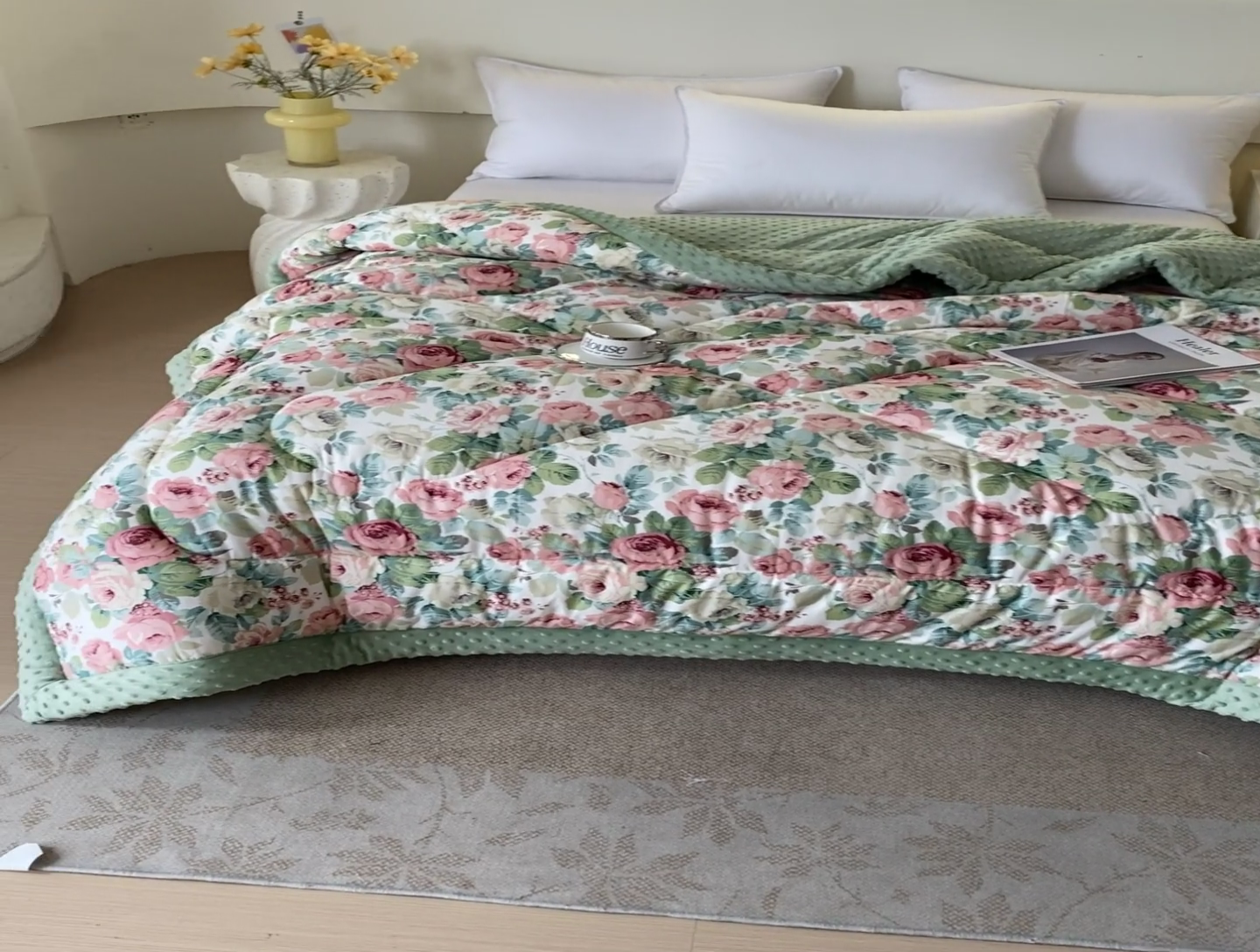 91家纺网 家纺一手货源 找家纺 云家 2024新款A类全棉豆豆绒被子被芯纯棉豆豆被冬被大豆被 浪漫花舞