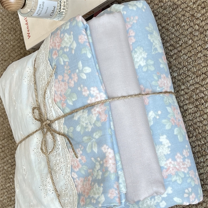 91家纺网 家纺一手货源 找家纺 2024新款全棉印花双层纱四件套--蕾丝花边款繁园-蓝