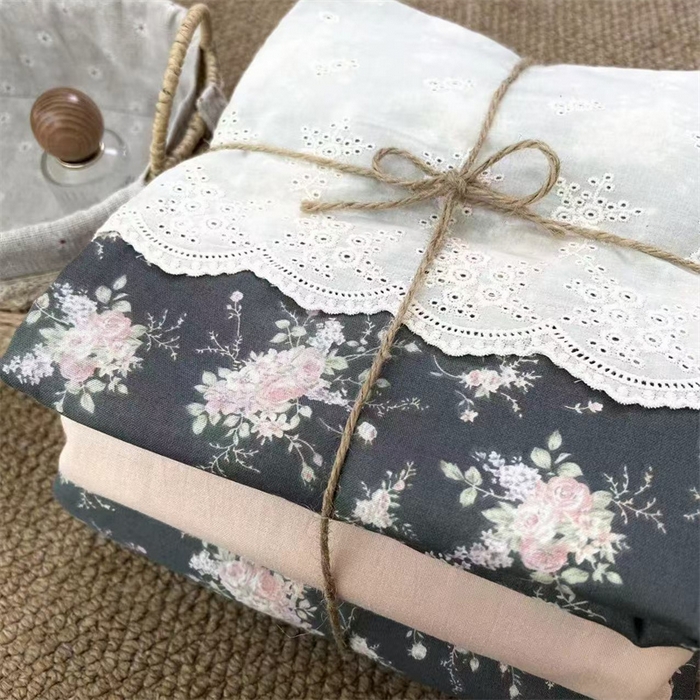 91家纺网 家纺一手货源 找家纺 2024新款全棉印花双层纱四件套--蕾丝花边款繁花