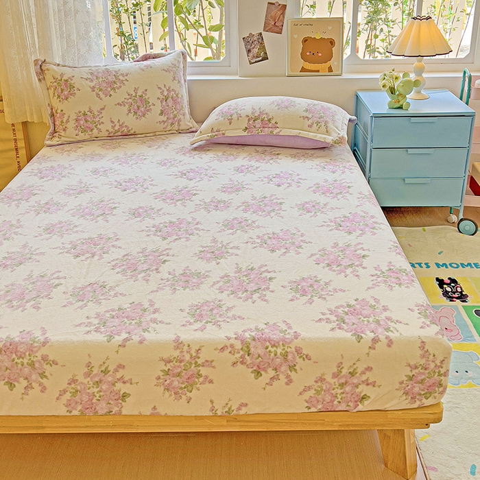 91家纺网 家纺一手货源 找家纺 卡普二店 2024新款牛奶绒印花单床笠 欧风花影