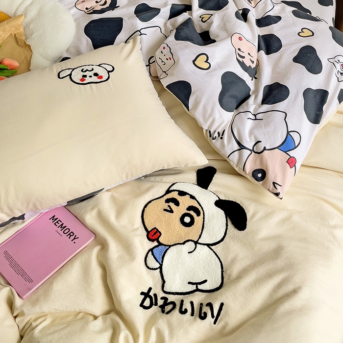 91家纺网 家纺一手货源 找家纺 一霖家纺 2024新款高克重云朵棉毛巾绣印＋绣小清新系列四件套 蜡笔新新