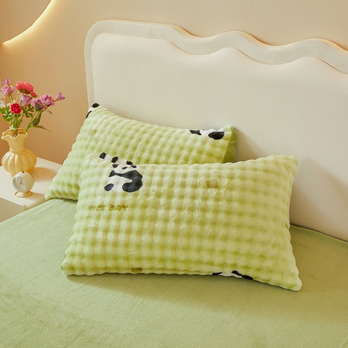 91家纺网 家纺一手货源 找家纺 巧格家纺 2025新款A类加厚泡泡牛奶绒印花工艺立体泡泡四件套（买家秀联系商家） 墨蝶翩斑