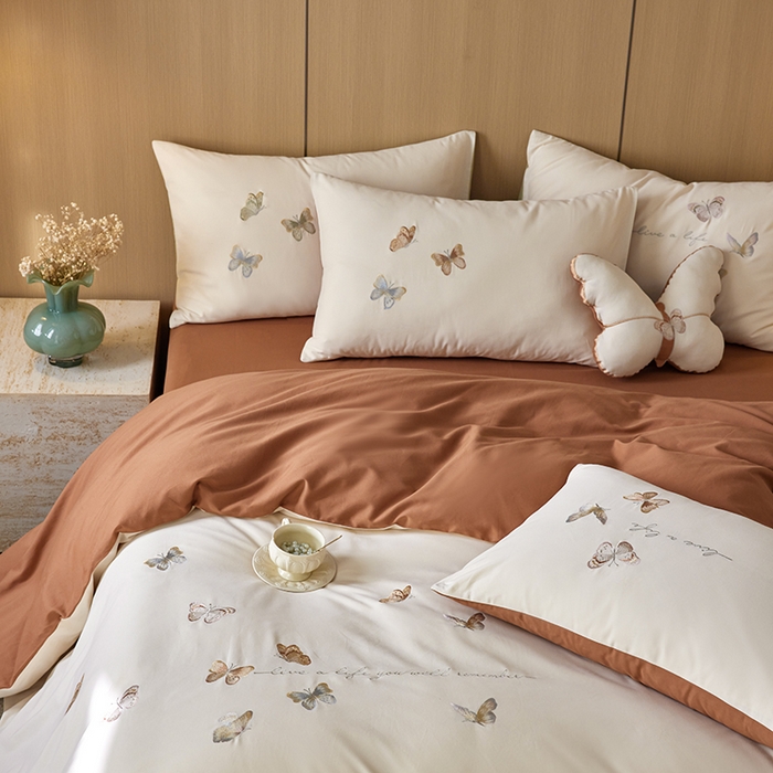 91家纺网 家纺一手货源 找家纺 2024新款60s全棉磨毛蝴蝶绣花四件套 蝴蝶-奶芙咖