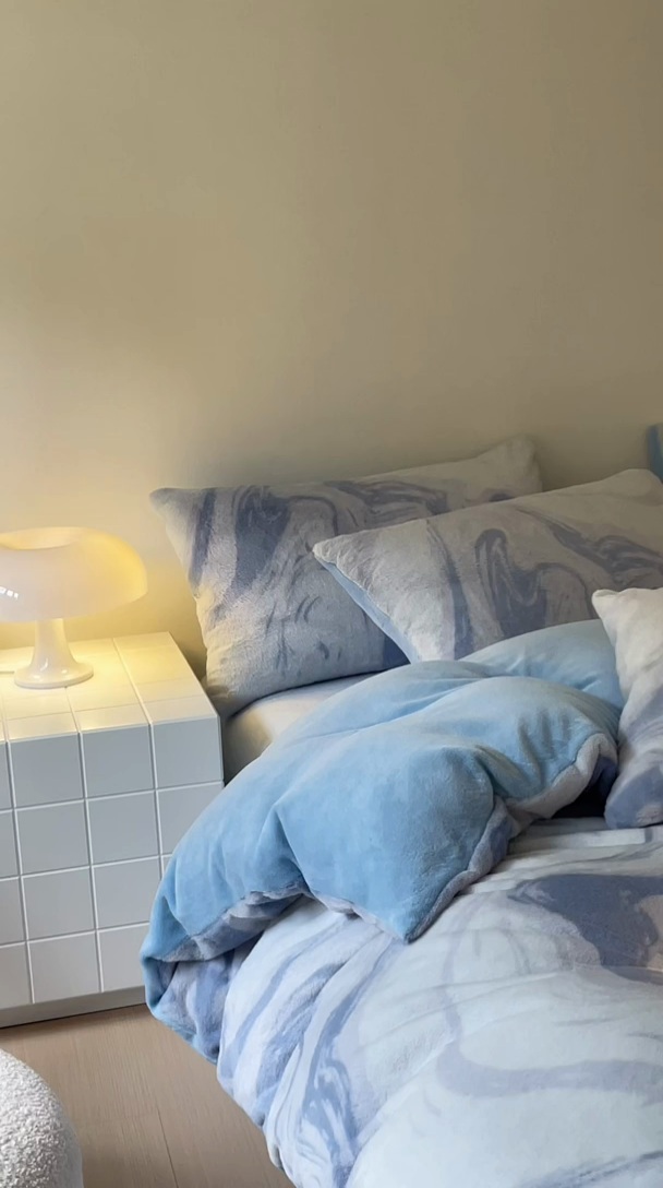 91家纺网 家纺一手货源 找家纺 安哆啦家纺 2024新款ins风高克重兔毛绒四件套 波澜