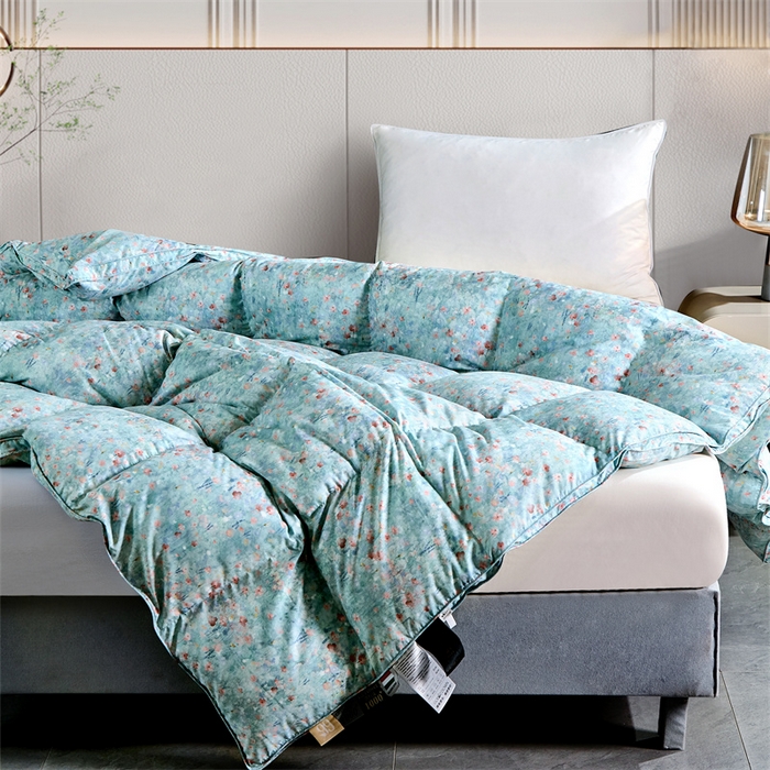 91家纺网 家纺一手货源 找家纺 静若居羽绒被壳 2024羽绒被壳印花糯棉静音软糯面料羽绒被壳厂家直销 小碎花清新绿